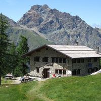 Huttentocht Italië Aosta Bergwandelen groepsreis halfpension